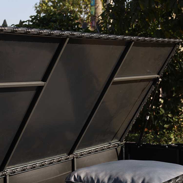 Waterproof Design with Rollers Outdoor Rattan Large Capacity Locker HW3002