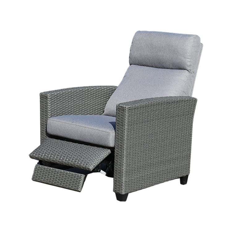 Push Back Function Unique Weaving Rattan Craft Single Recliner Sofa HW2002